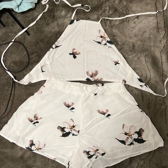 TOBI Two piece set - Picture 1 of 4